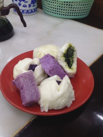 food: veggie buns & pink 