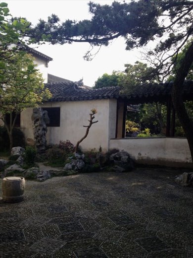 Couples Retreat Garden, one side