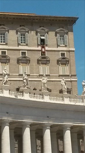 Our view of the Pope, yes that tiny white dot is the Pope