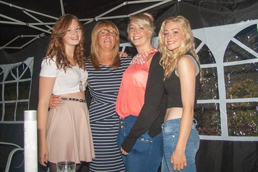 The gals!
Mum, my two sisters and me