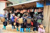 Black Hmong women trying to sell stuff to a tourist: by chris_and_dusk, Views[208]