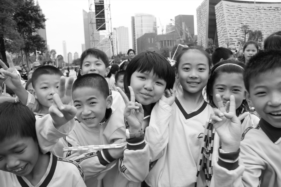 Happy Children -Looking into his eyes - they was so happy when i took this pictures.