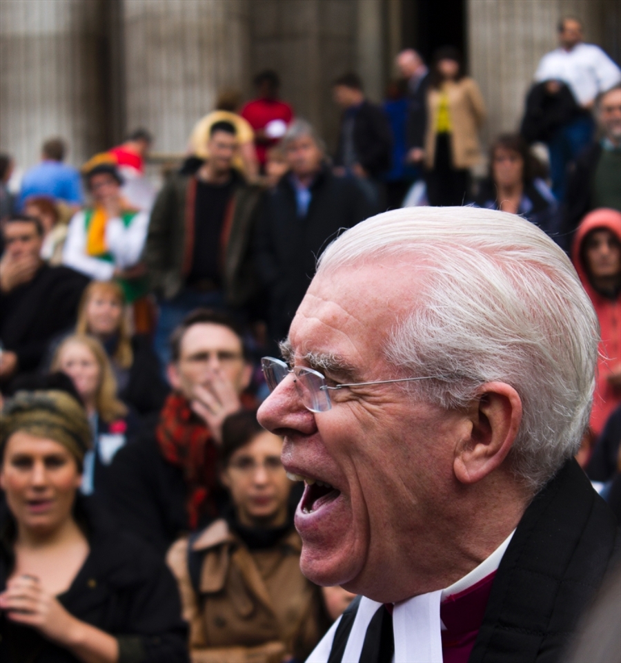 The Cathederal officials blessing the protesters