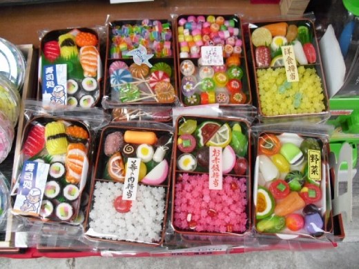 They have cute candies that look like bendo box.