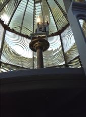 On the top of the light house! I was lucky to get a chance to take a closeer look of the mysterious source of light of the lighthouse.;): by ciel, Views[277]