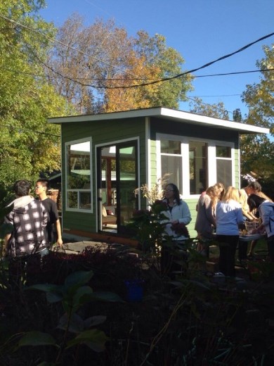 Picnic in the courtyard :)) 