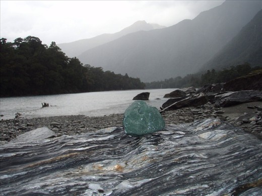 Jade in the rain, Haast Pass