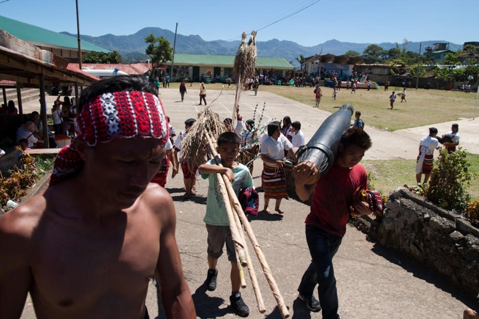 Dancers bring their props home after the presentations.