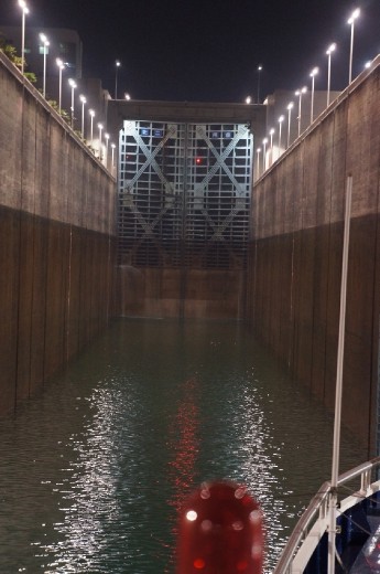 Yangtze River locks