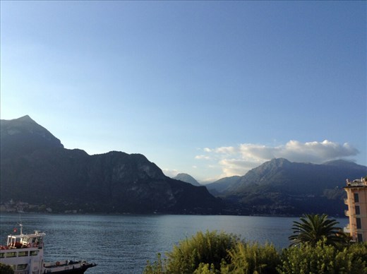 Taken from Punta Spartivento, the point at which the 3 arms of the lake meet