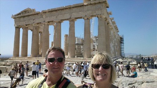 We're at the Parthenon! 