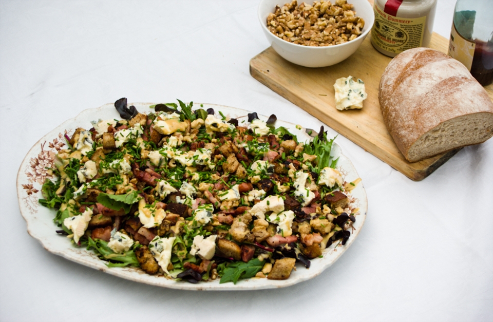 Roquefort Salad with warm lardons and croutons