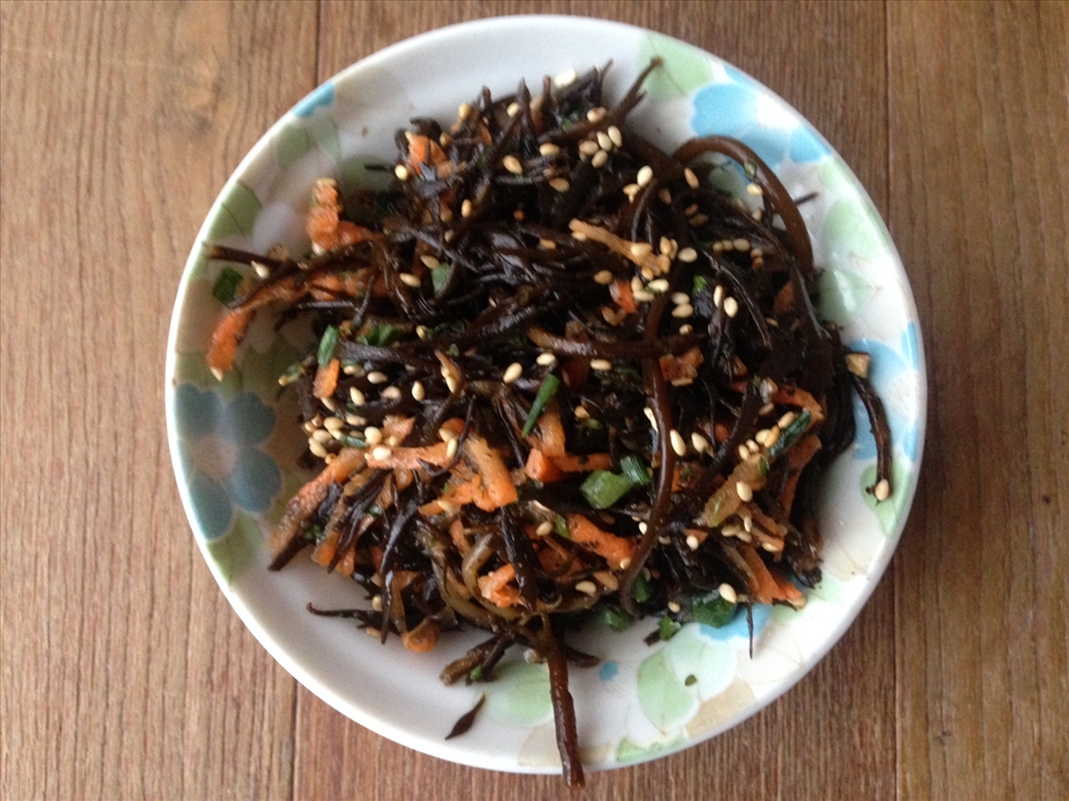 Hijiki Seaweed Salad