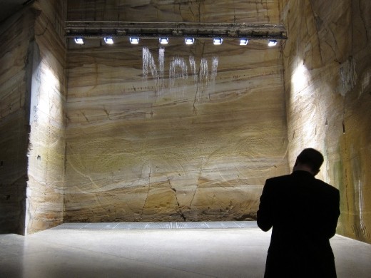 Great use of the space to display this piece- BIT.FALL by Julius Popp
#MONA