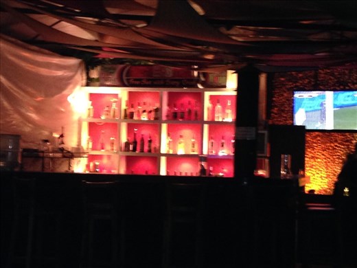 Bar at Miiddle Eastern Restsurant. It also has a jacuzzi. 