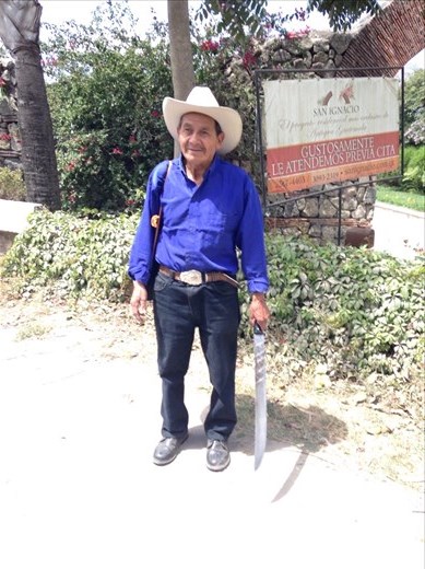 Campesino with his machete 