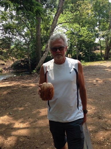 Walt from Vancouver. I appreciate his patience and help as I triec to get around the rocks 