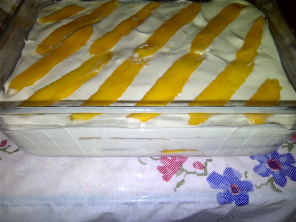 The finished product on a rectangular dish.