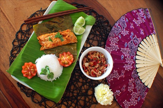 Pepesan Ikan & Sambal Matah