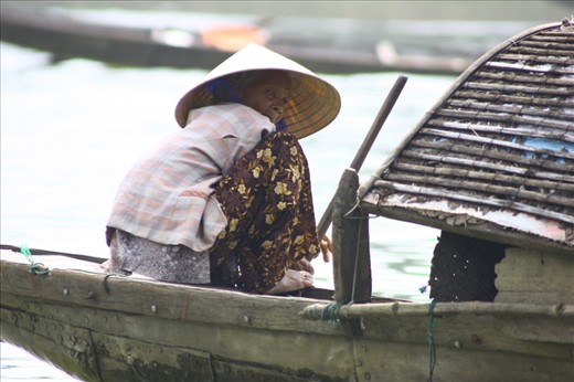 Even if this lady was very old and one eye was blind, she was still working on her boat all day