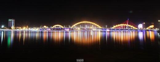 The Dragon Bridge - a bridge over the River Hàn at Da Nang, Vietnam. 