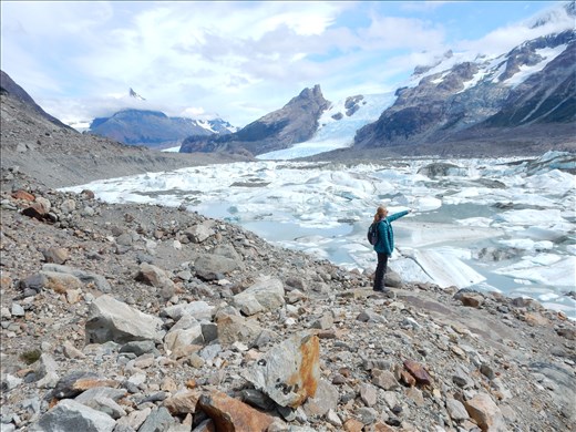 Arriving at the glacier! It dried up 60 years ago leaving a pool of icebergs behinds. 