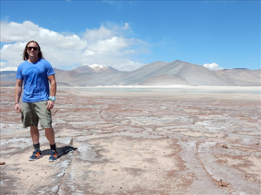 Redrock formation next to Lake Miniques. 