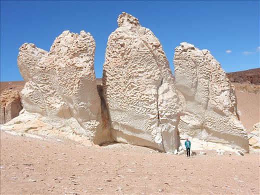 More rocks inside the crater. 