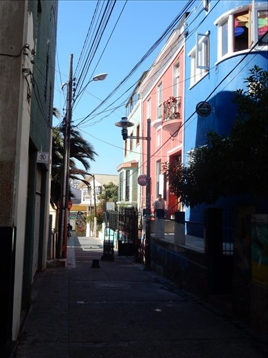 Most people worked on the docks and used left over boat paint to paint their home. The paint was usually a very bright color so the boats can be seen at night. This tradition is still practiced today but if someone paints their home the same color as their neighbor then they must not be from Valparaiso. 
