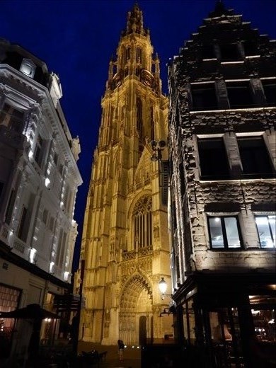 The Cathedral of Our Lady at night. 