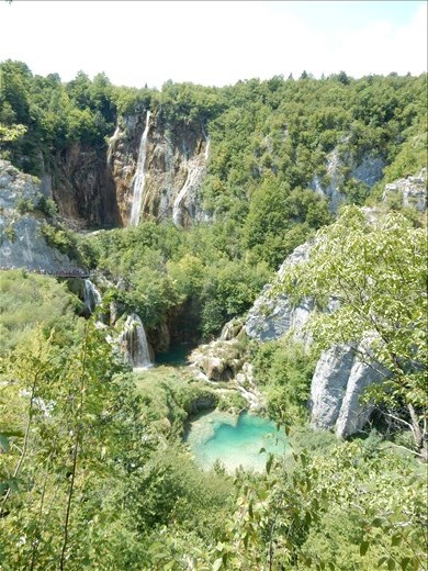 The trails followed a series of waterfalls throughout the park. 