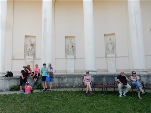 Some wine to re-hydrate. 