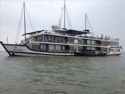 Boarded Orchid I to sail Ha Long Bay.