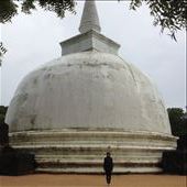 Alahana Parivena is the largest monastery complex in Polonnaruva: by danidawnandstevo, Views[292]