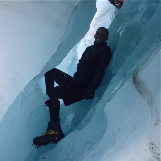 Squeezing through a fracture. 