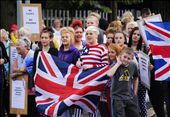 Belfast, Twadell street, 12th of July.
In Belfast on the Twelfth there are always demonstration and clashes between Catholic and Protestants, especially in the poorest neighbourood like the one pictured.
Here residents of Twadeel protest against the march of the Catolich residents from Ardoyne.
: by danielasala, Views[1373]