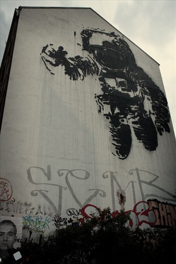 Astronaut/Cosmonaut by Victor Ash