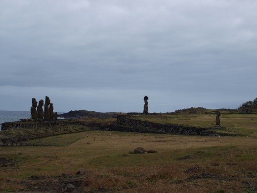 Hanga Roa - Tahai Archaelogical complex