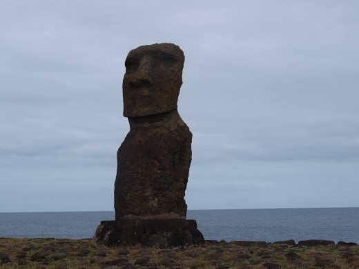 Hanga Roa - Tahai Archaelogical complex