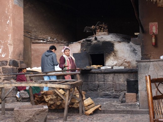 Pisac - clay ovens for baking empanadas