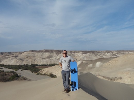 Nazca - sand boarding