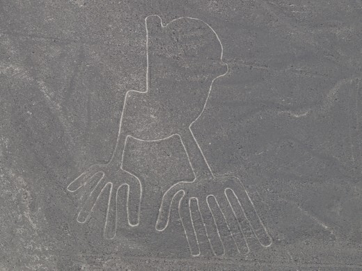 Nazca - Nazca Lines - hands