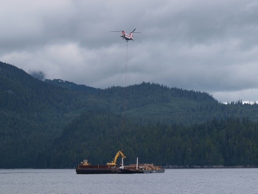 Logging with helicopters !