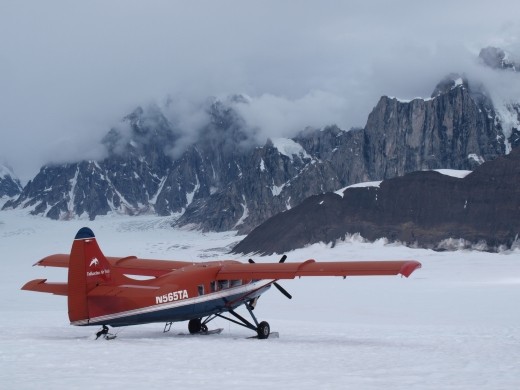 Flying with Talkeetna Air Taxi - Glacial landing