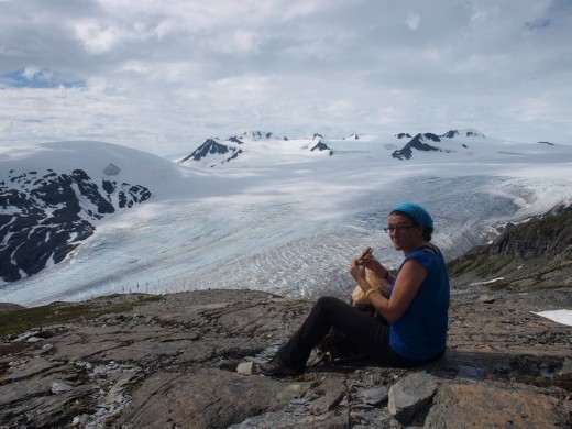 Harding Ice Field Trail - 1st lunch stop - cheese & Branston pickle sandwiches !