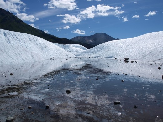Ice Hiking on Root Glacier 