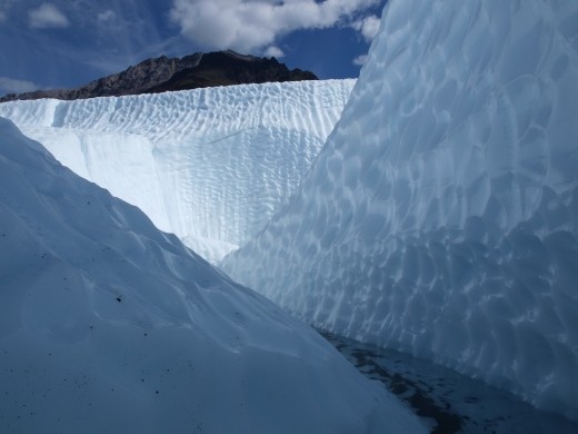 Ice Hiking on Root Glacier 