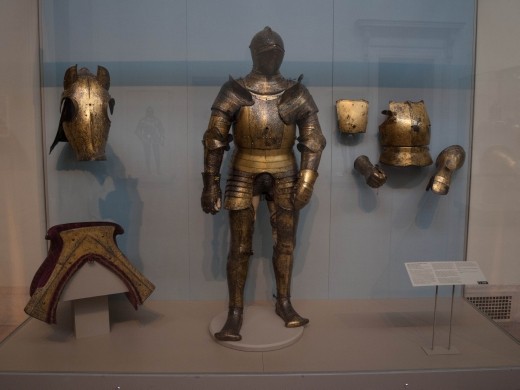 Met Museum - Arms & Armour - Henry 8th armour when we wasn't a fat lad