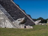 Chichen Itza - El Castillo: by dannygoesdiving, Views[407]