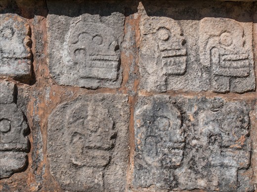 Chichen Itza - Tzompantli (Platform of the skulls)